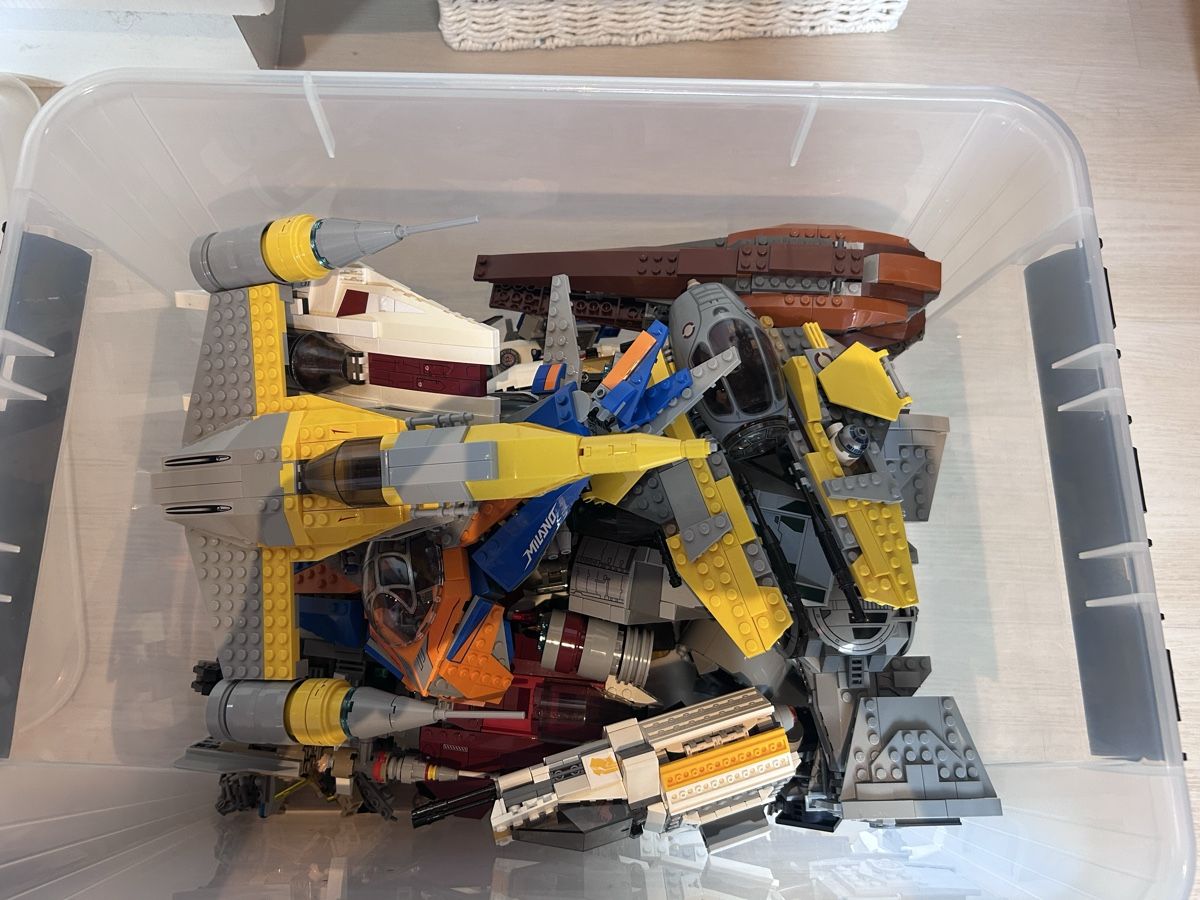 Lego Spielzeuge: Lego Star Wars Raumschiffe Box – Gebraucht aus Uetendorf von mou_bc8r 9