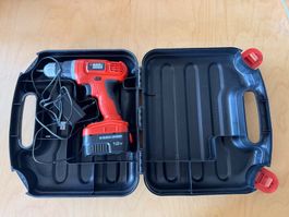 Akkuschrauber BLACK&DECKER EPC12 10mm 12V Koffer