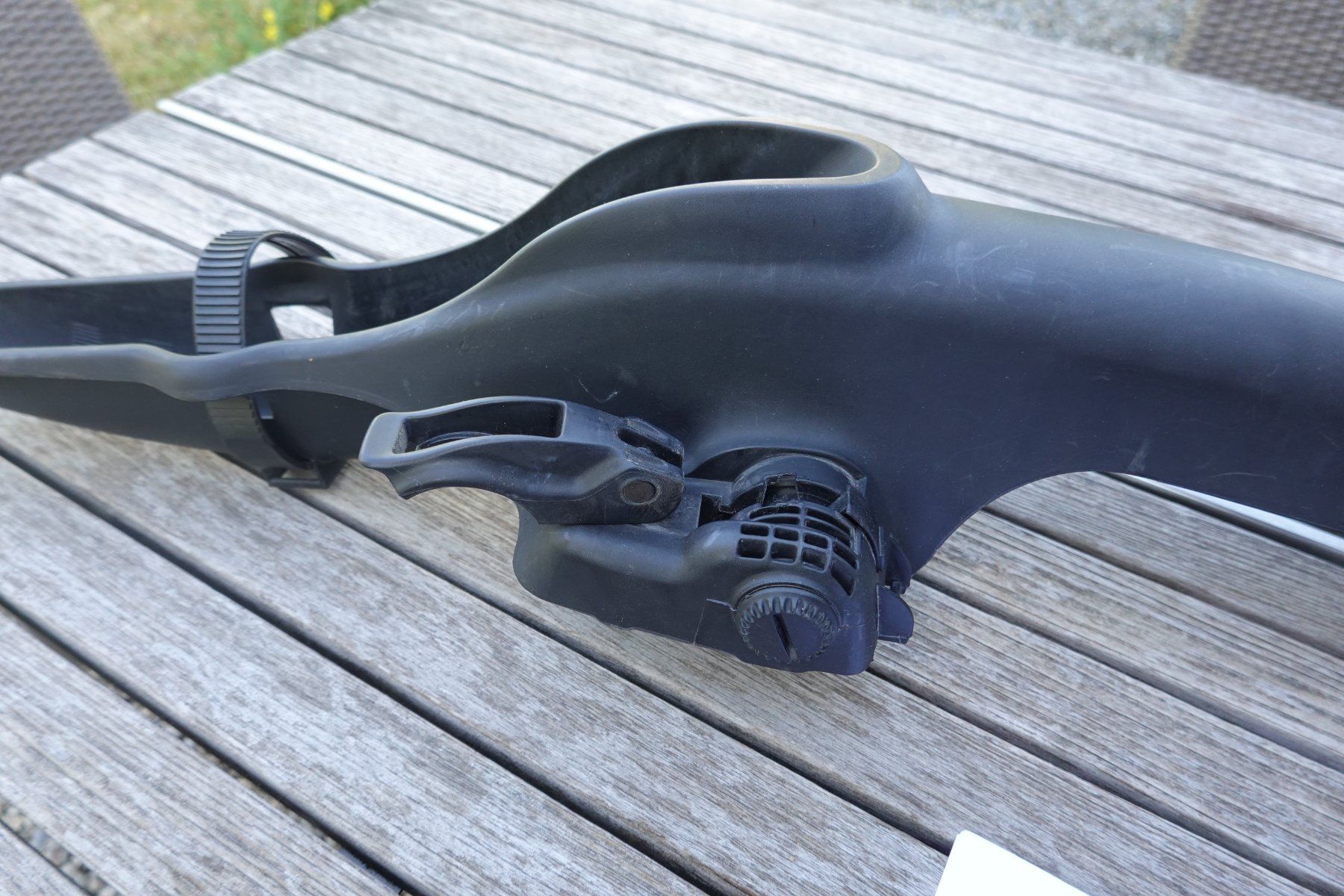 VW Dachträger: Fahrradhalter Velodach-Träger VW – Gebraucht aus Hausen AG von nordost 1