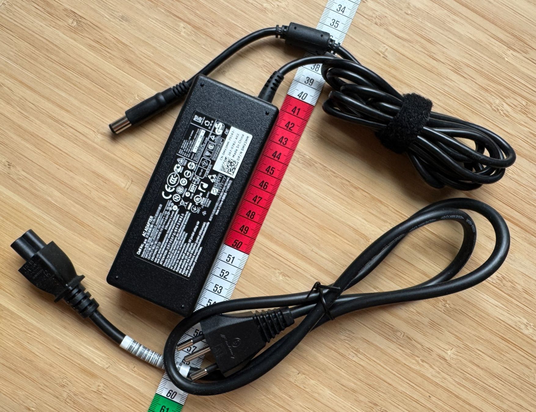 Dell Caricabatterie: DELL Notebook 90W Netzteil, DELL Laptop Stromadapter, 90W – Usato da Winterthur venduto da YaV