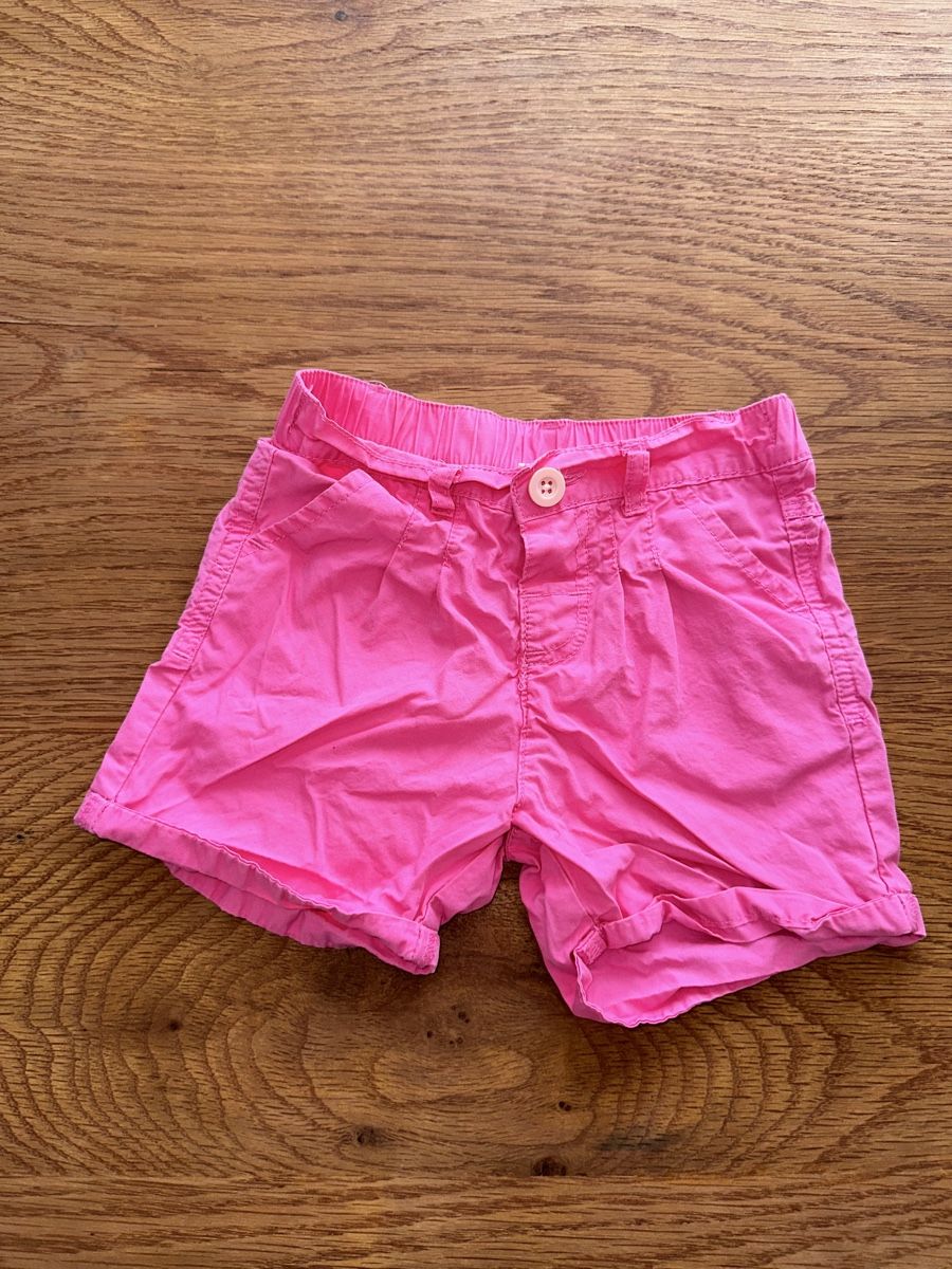 Pantaloni: Gr 98 pink shorts – Usato da Wettingen venduto da hak_52m8