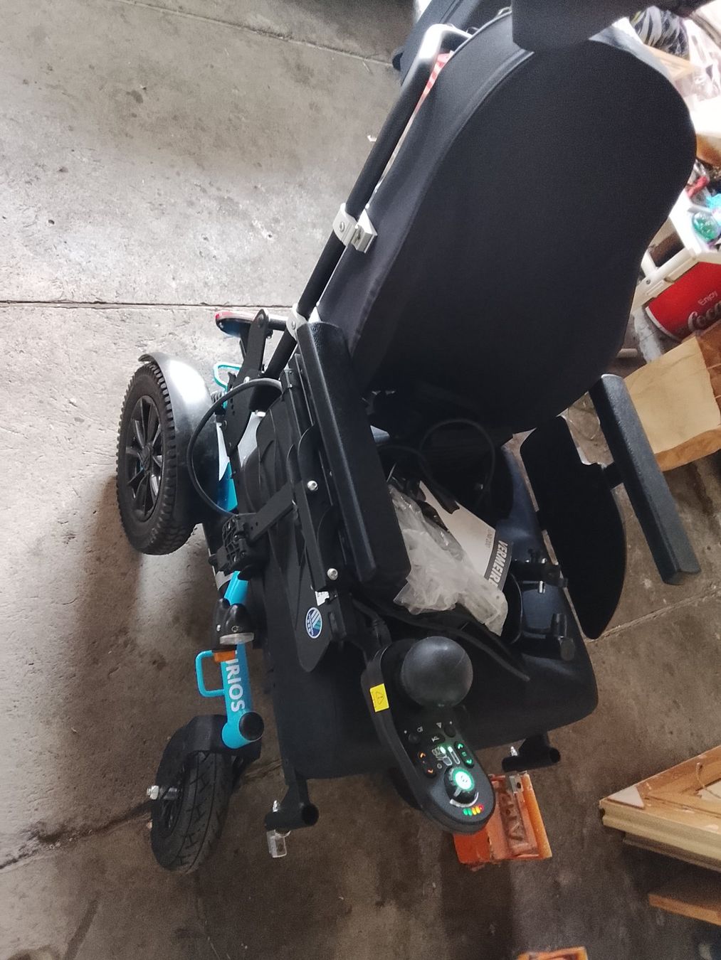 Chaises roulantes: Elektrische Rollstuhl – D'occasion à Zofingen par tra_rq5h 6