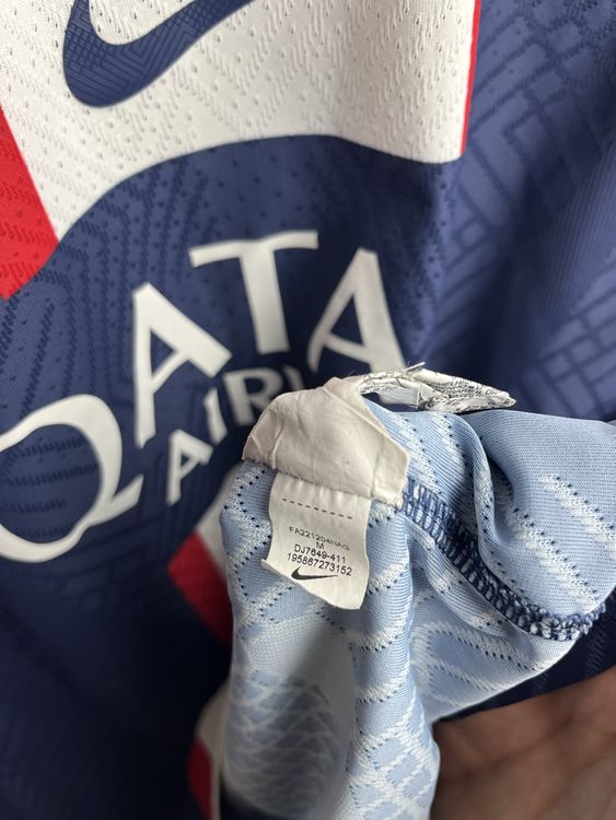 Maillot Paris Saint-Germain 'Ici C'est Paris' - Saison 2022-23 - Taille S - NEUF