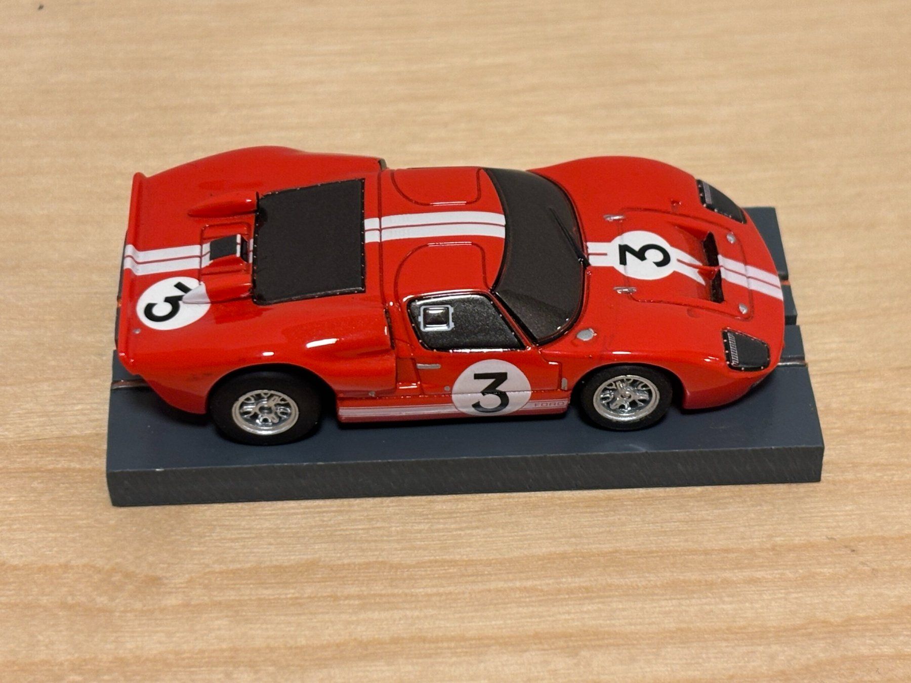 Piste: AFX Racing Ford GT40 #3 rot 'Dan Gurney' – Nuovo e nell'imballaggio originale da Bülach venduto da h0slotch 5