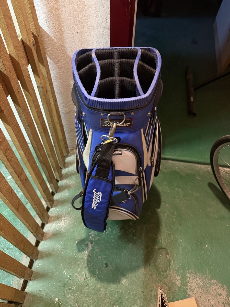 Titleist Borse: Titleist Golfbag blau weiss – Nuovo (secondo la descrizione) da Bern venduto da Boerns11777 2