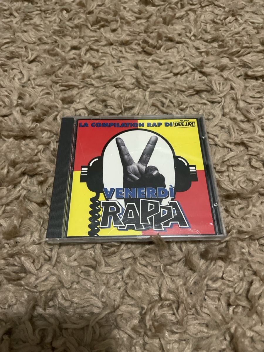 CDs: CD-Compilation: "Venerdi Rap" - Top Hits ! – Gebraucht aus Unterkulm von AnoliOccasion