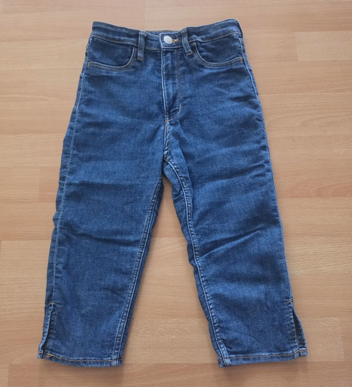 Kleiderpakete & -sets: Hosen Set für Mädchen Gr.134 – Gebraucht aus Gerlafingen von SiM_sch 3