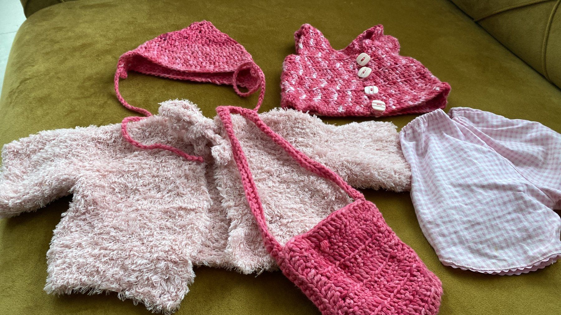 Bambole: Puppen Kleider gehäckelt/gestrickt – Usato da Dagmersellen venduto da sheli17