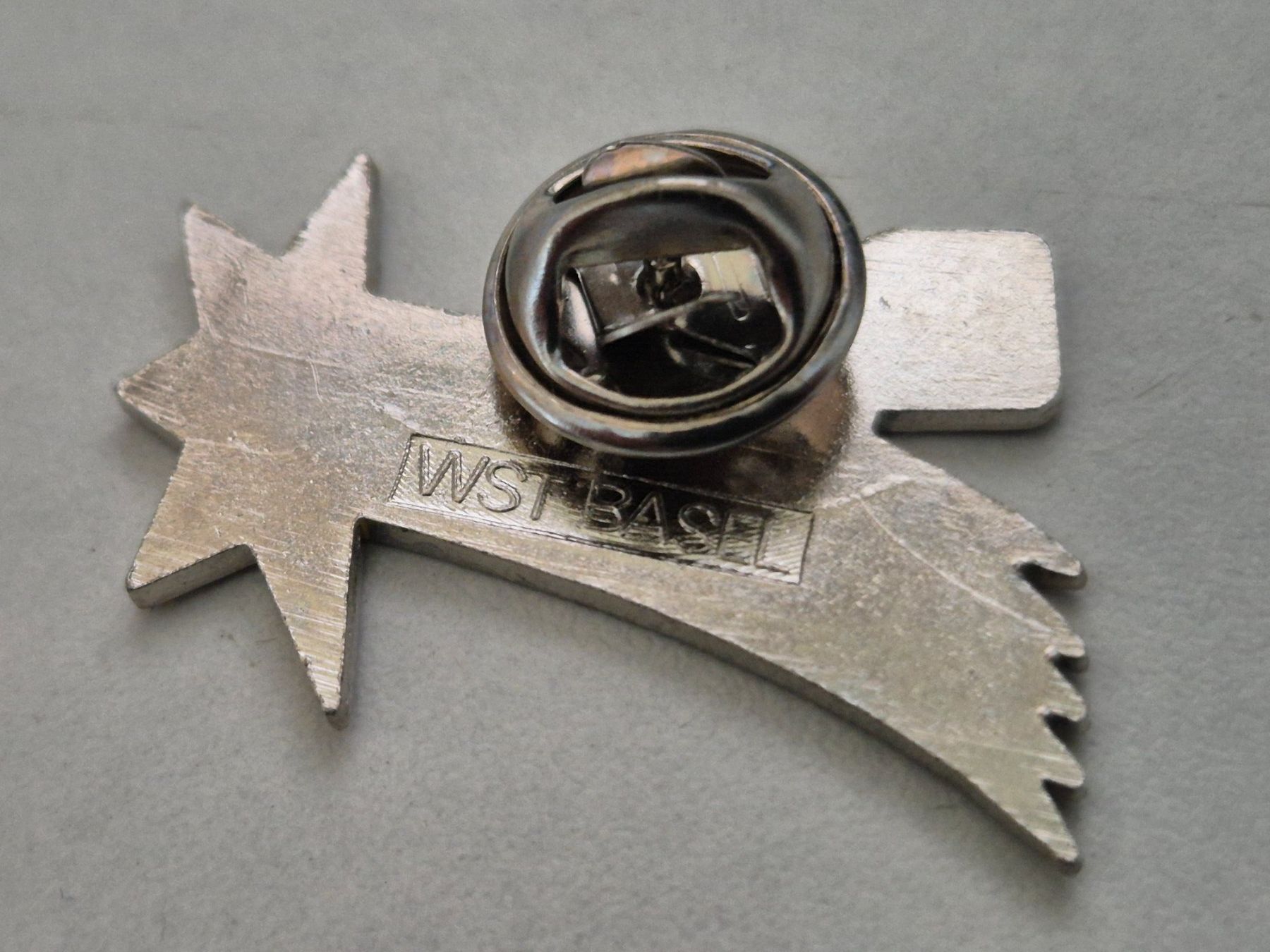 Swiss Placchette & Badge: K3000   Super Game  -     Pin – Usato da Niederweningen venduto da Obson 1