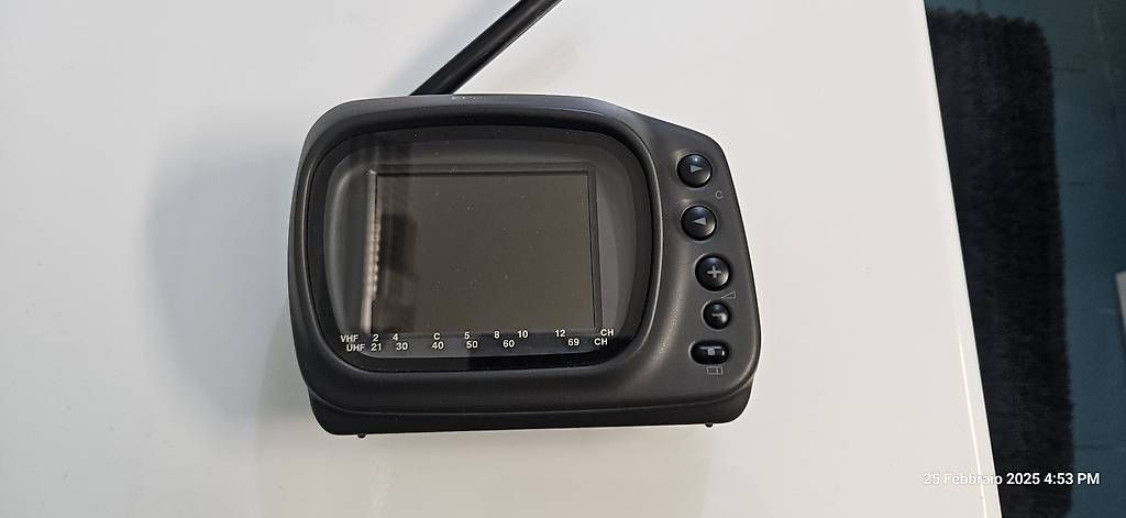 Televisori: TV portatile a colori – Usato da Breganzona venduto da ald_7kkb