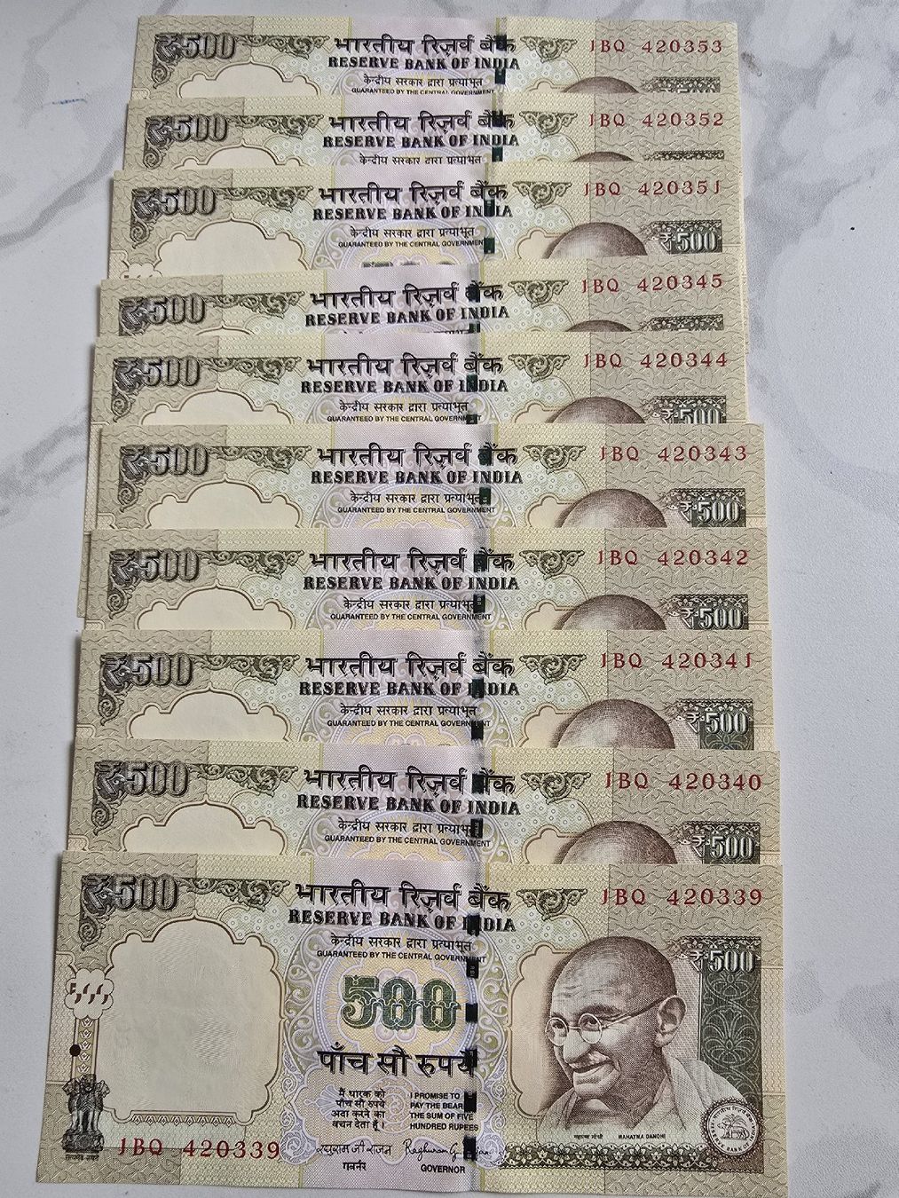 Banconote: India 500 rupees 2014 UNC x 10 pcs – Nuovo e nell'imballaggio originale da Yens venduto da banknotescollection
