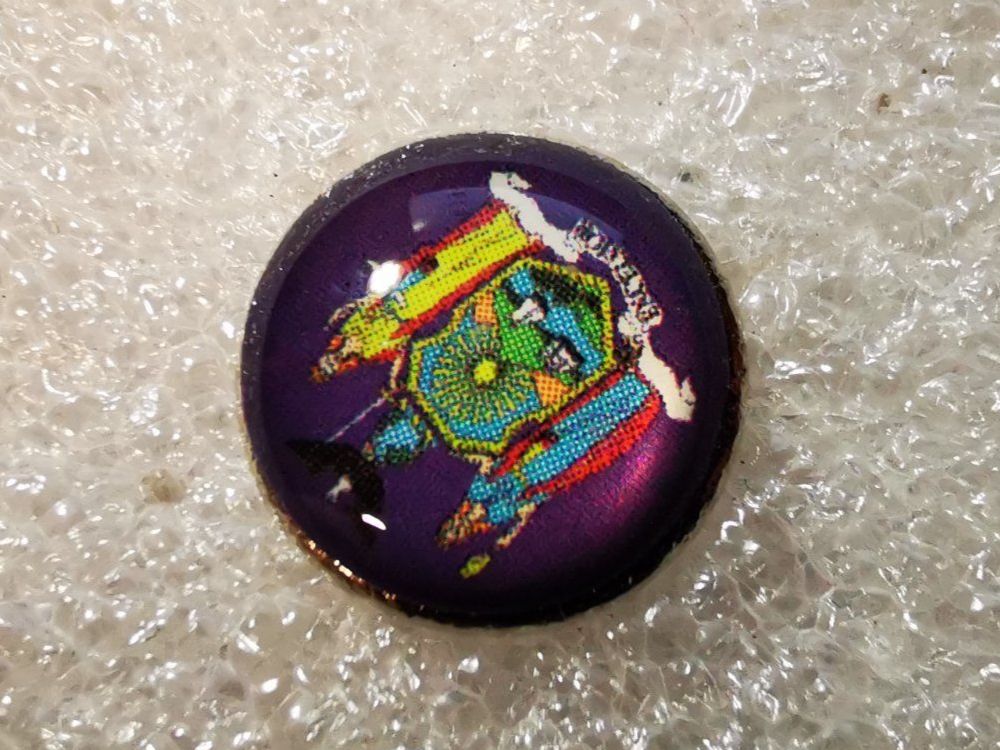 Plaquettes & Badges: Ansteckpin: US Bundesstaat – D'occasion à Oppligen par Pin-Fall-Shop