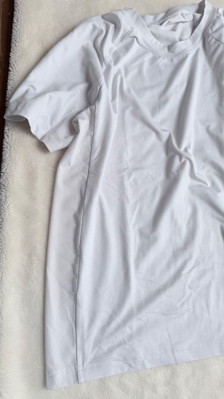 Hollister Lotti & Set di vestiti: 3 Sport-T-Shirts – Usato da Würenlos venduto da JRP_71 4