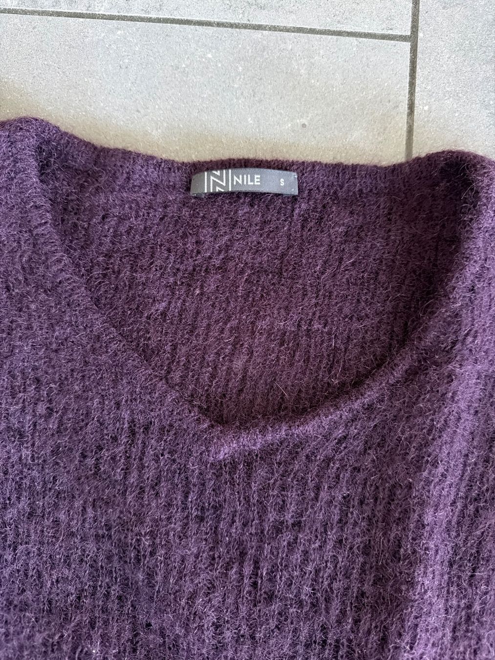 Nile Maglioni & Felpe: Pullover aus Wolle von Nile – Usato da Steffisburg venduto da elle013
