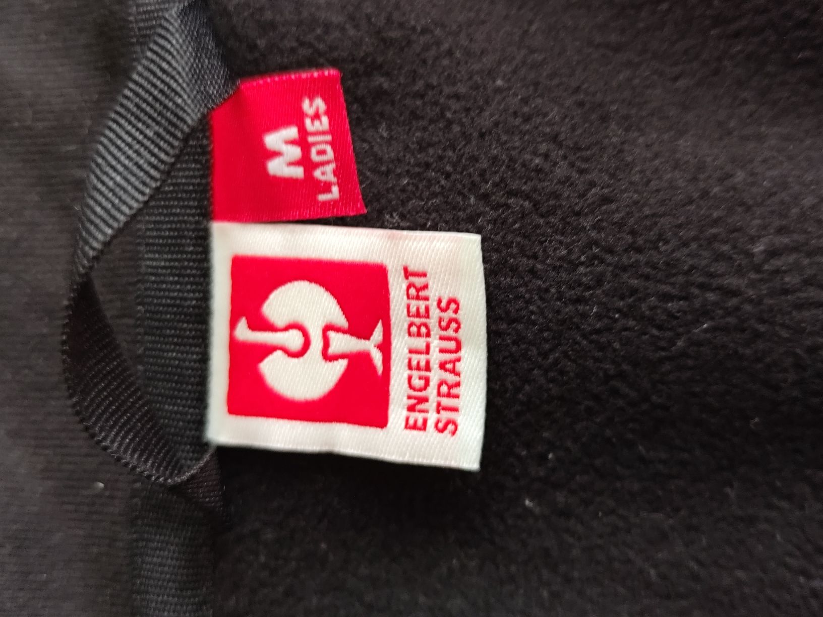 Engelbert Strauss Jacken: Engelbert Strauss Softshelljacke rot schwarz Grösse M – Neu (gemäss Beschreibung) aus Dietikon von zwe_6xhb 1