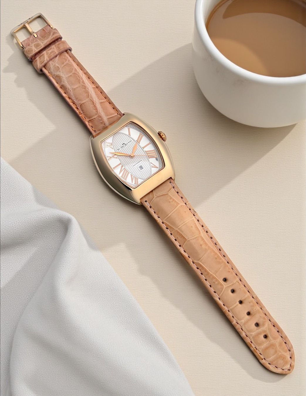 A. Lange & Söhne Uhren: Van Der Bauwede Magnum Massive 18K Rose Gold Automatic – Neu und originalverpackt aus Morges von 24time 6