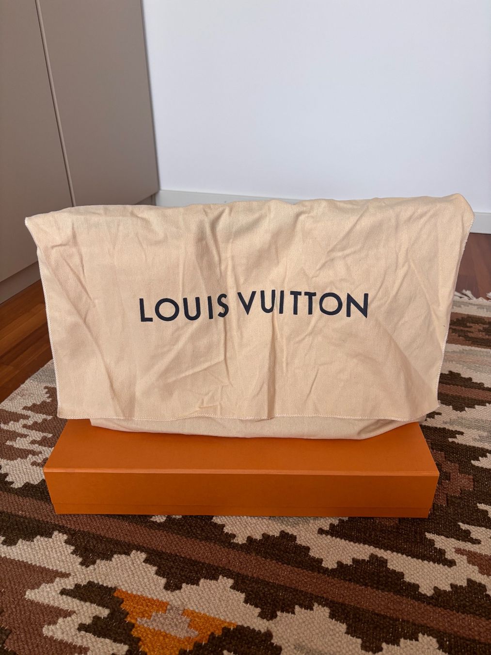 Louis Vuitton Sacs femmes: Louis Vuitton Neverfull MM Monogram – D'occasion à Wallisellen par littlesnail 8