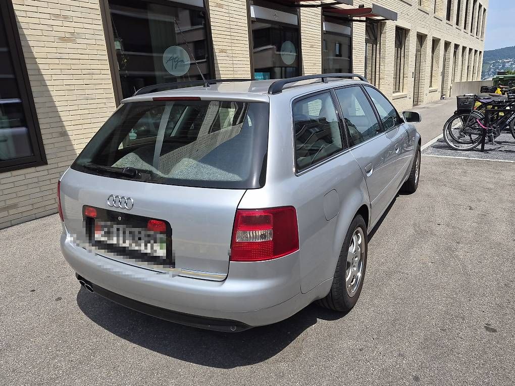 Autos: Audi A6 Avant Automat – D'occasion à Zürich par Laura1804 1