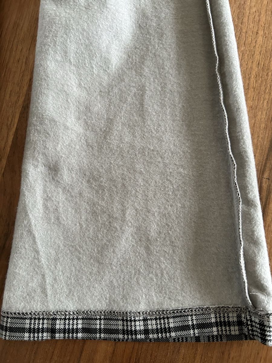 Strumpfhosen & Leggings: Ausgestellte Leggings C&A Gr. 152, karriert, grau – Neu (gemäss Beschreibung) aus Büron von anneetoli 2