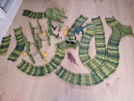 Autorennbahn Dinosaurier Spielset gebrauchter Zustand