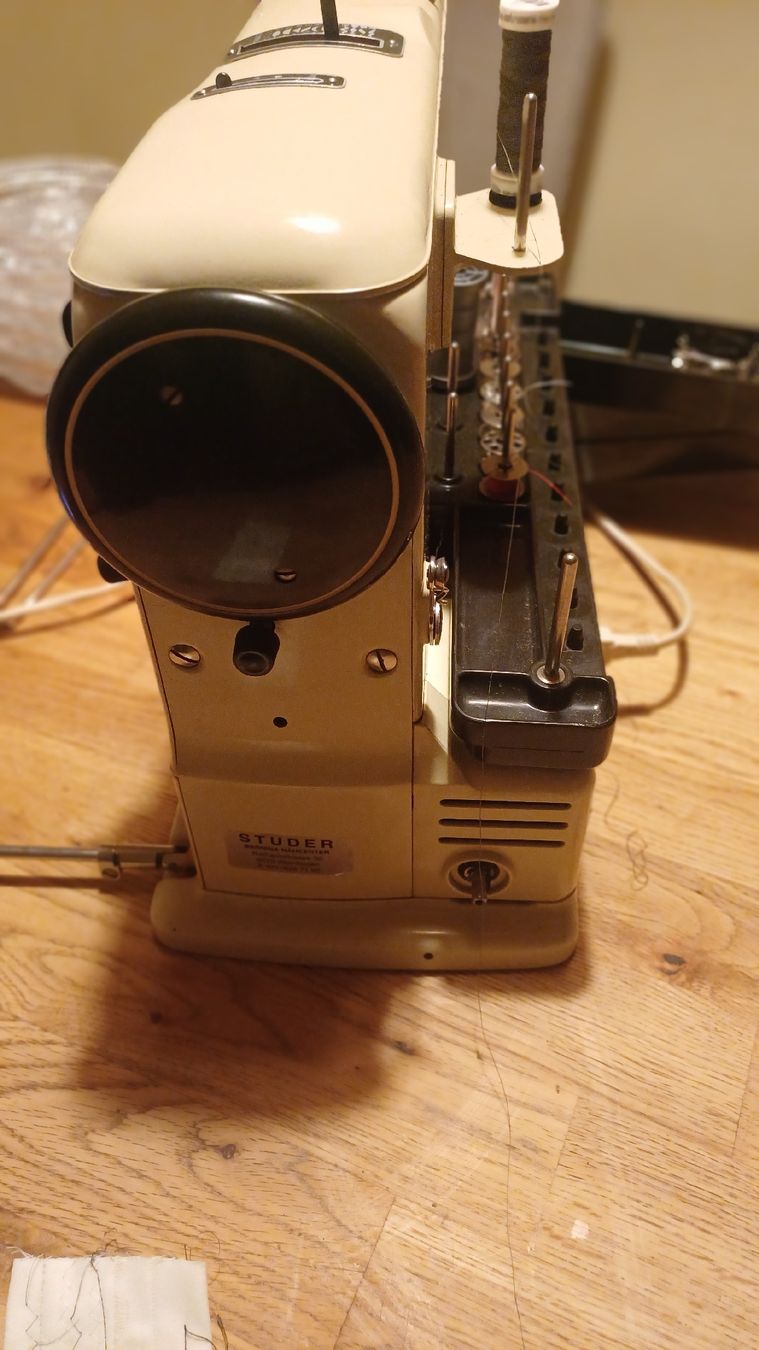 Bernina Macchine da cucire: Bernina Record 530 – Usato da Flawil venduto da Pinkmalibu 4