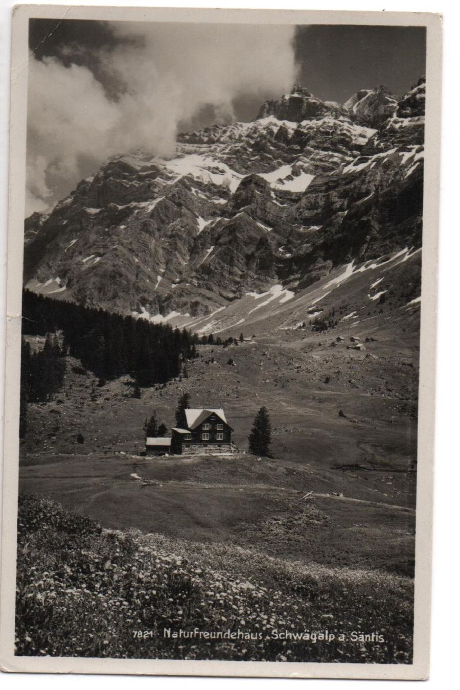 Cartoline postali: SCHWÄGALP Naturfreundehaus – Usato da Jona venduto da philajona