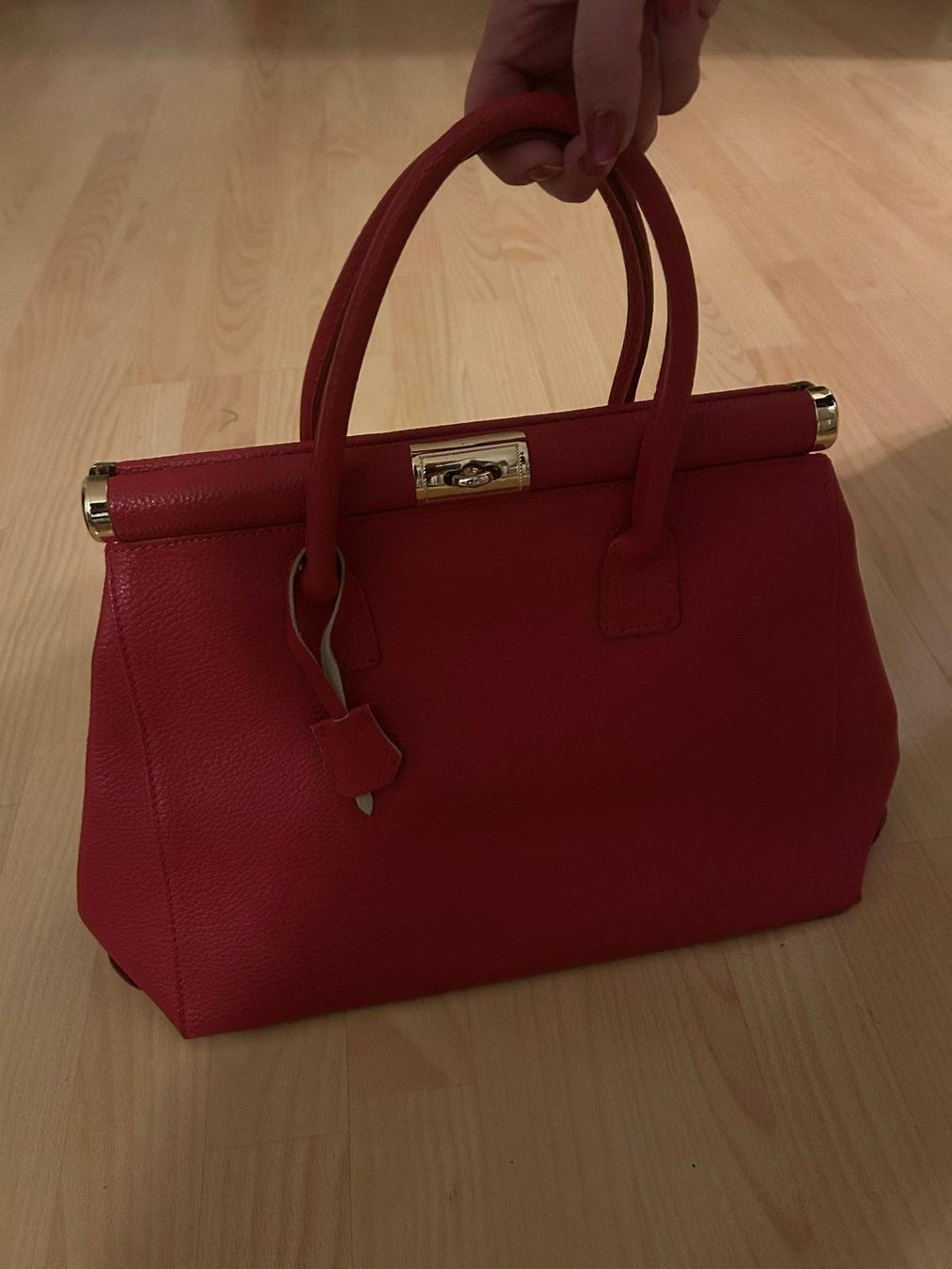 Borse da donna: Wunderschöne echt Ledertasche wie neu – Usato da Wallisellen venduto da lad_xkd6