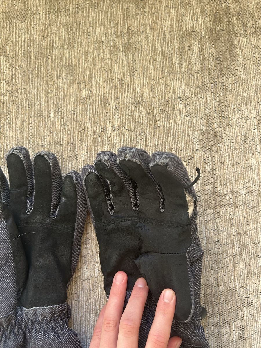 Barts Handschuhe & Handstulpen: Gants de ski Barts gris – Gebraucht aus St-George von elena27 2