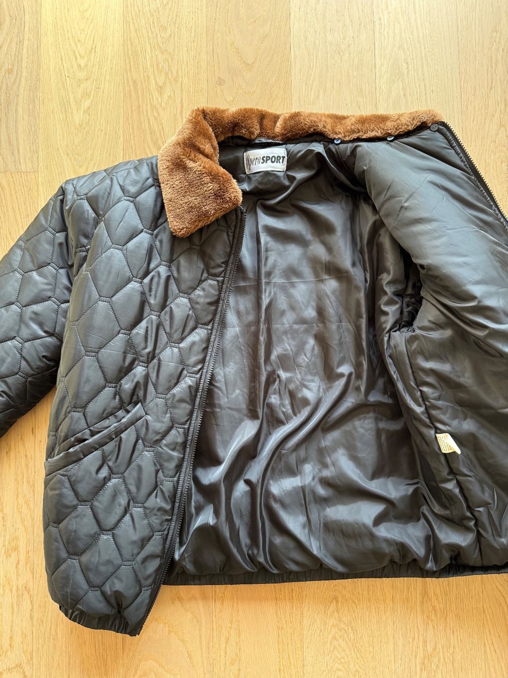 Jacken: Warme Daunenjacke Herbst/Winter – Neu und originalverpackt aus Zürich von sandro_colombini 5