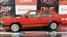 VW Golf 2 GTI Modellauto rot, 1:18, 