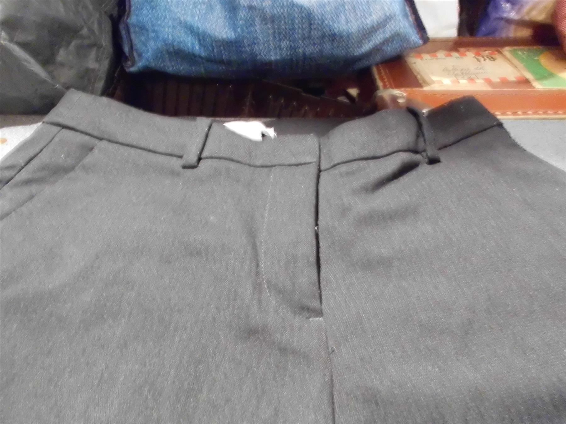 H&M Pantaloni: Hose Grösse 34, H&M, schwarz/elegant – Usato da Zürich venduto da Motzkuh 1