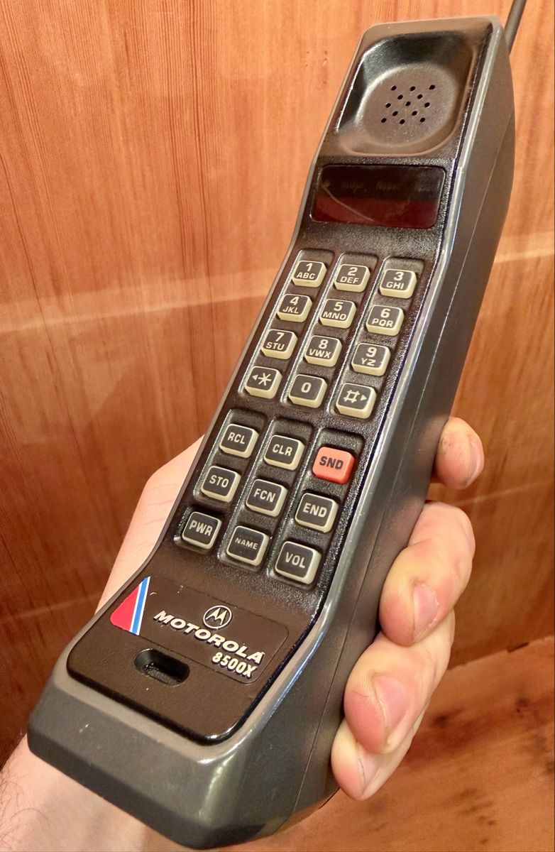 Motorola Telefoni: Vintage Motorola Dynatac 8500X – Usato da Menziken venduto da T_1_RACER 5