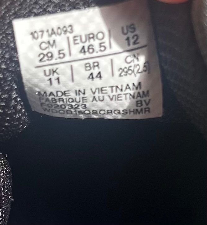 Asics Scarpe da uomo: Asics Gel Blade 9 Hallenschuhe – Usato da Dürnten venduto da RaZa47 2