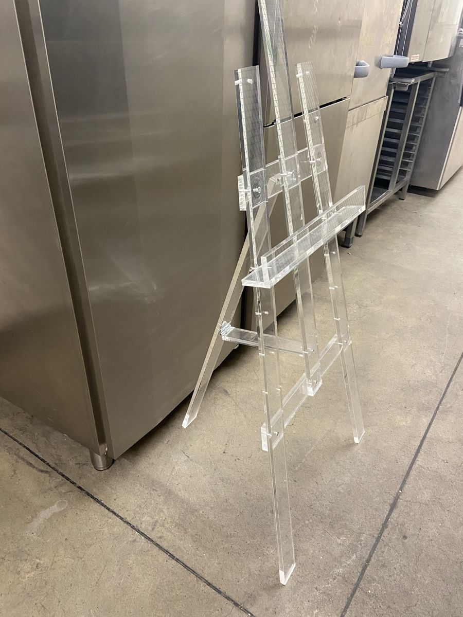 Cavalletti: Staffelei Acryl transparent  – Usato da Dietikon venduto da brocki-eyra 7
