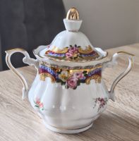Zuckerdose Limoges Porzellan Floralem Dekoration u Goldrand