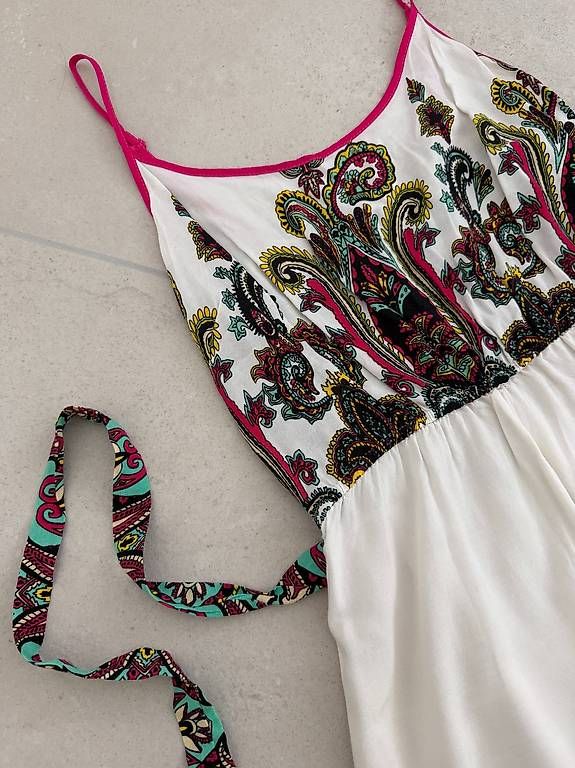 Kleider: Paisley Kleid Gr. S – Gebraucht aus Merlischachen von GlamGarb 1