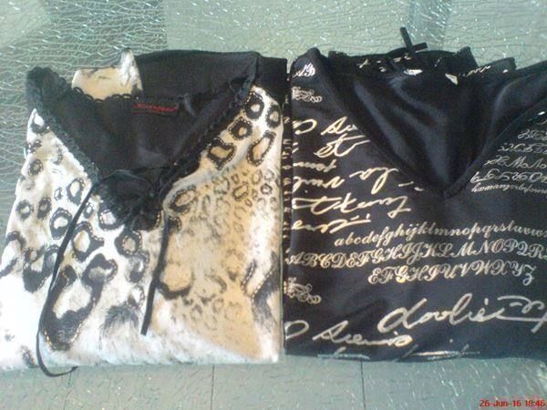 T-shirt: 2 sexy Shirt Gr. S/36 – Nuovo (secondo la descrizione) da Oftringen venduto da andrax 2