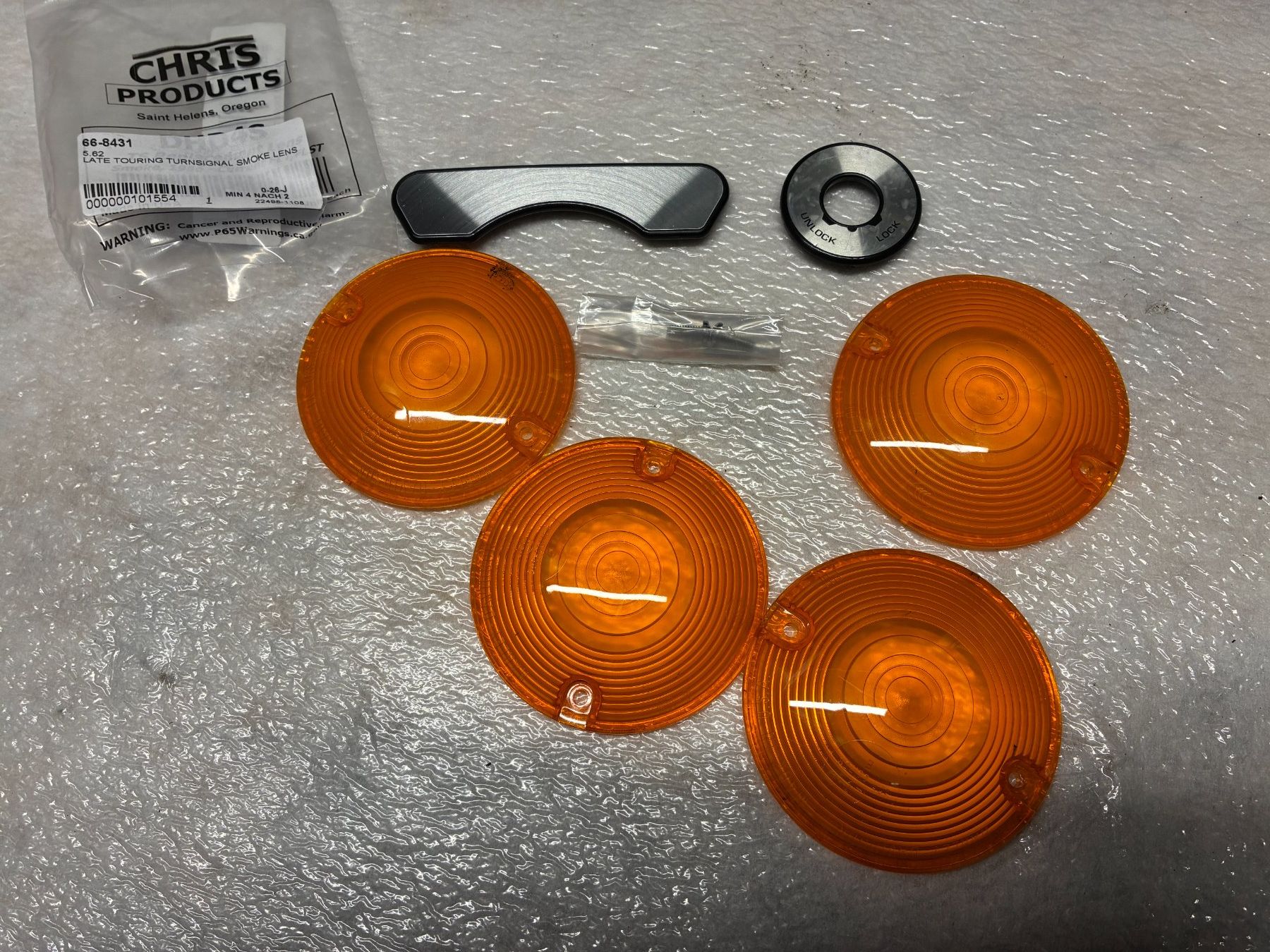 Harley-Davidson Accessori per altri veicoli: Original Blinker & Lenkerabdeckung Harley Davidson Touring – Usato da Schwarzenberg LU venduto da StevFrei91
