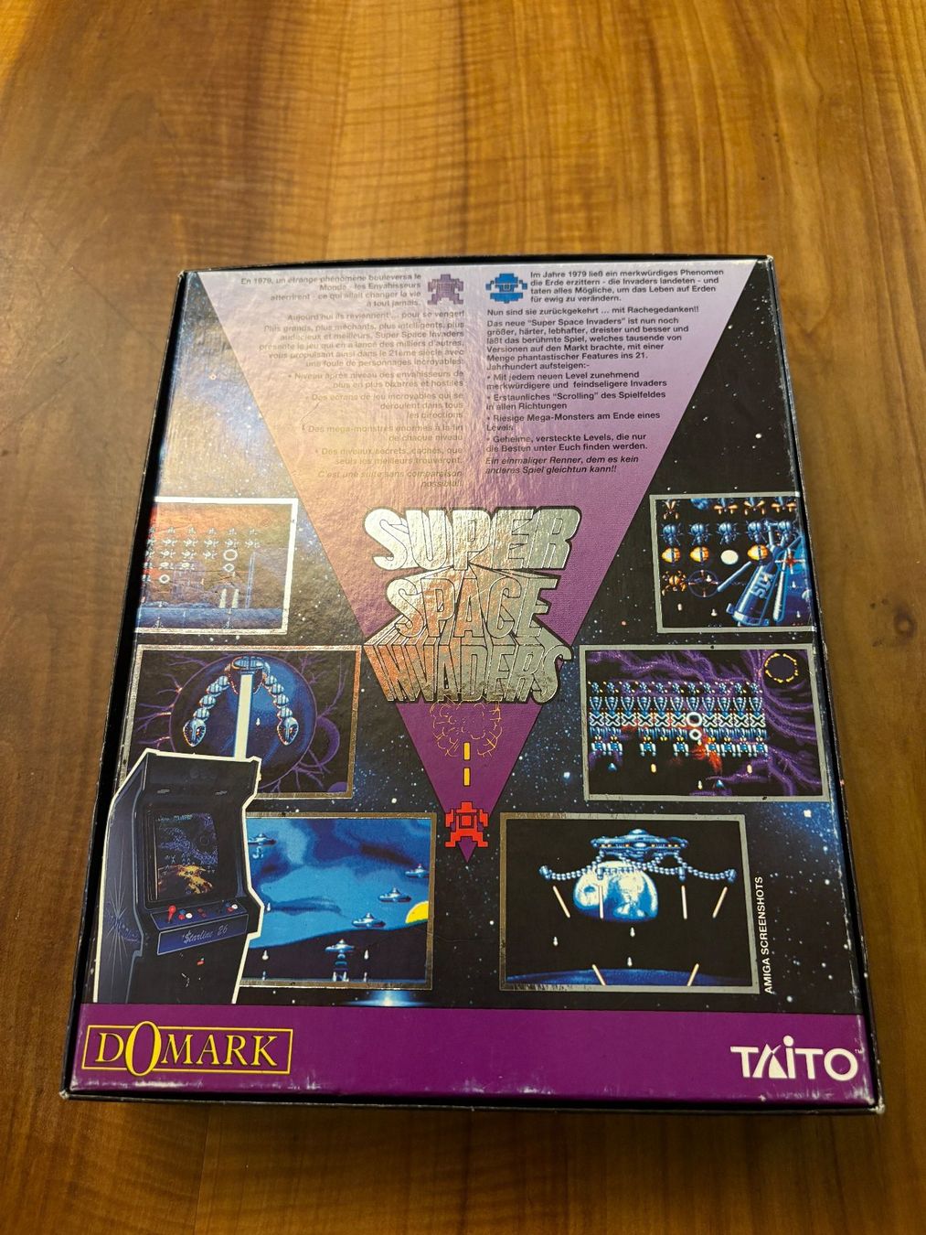 Giochi: Amiga Spiel: Super Space Invaders (Big Box) – Usato da Niederhasli venduto da Manuf0 1