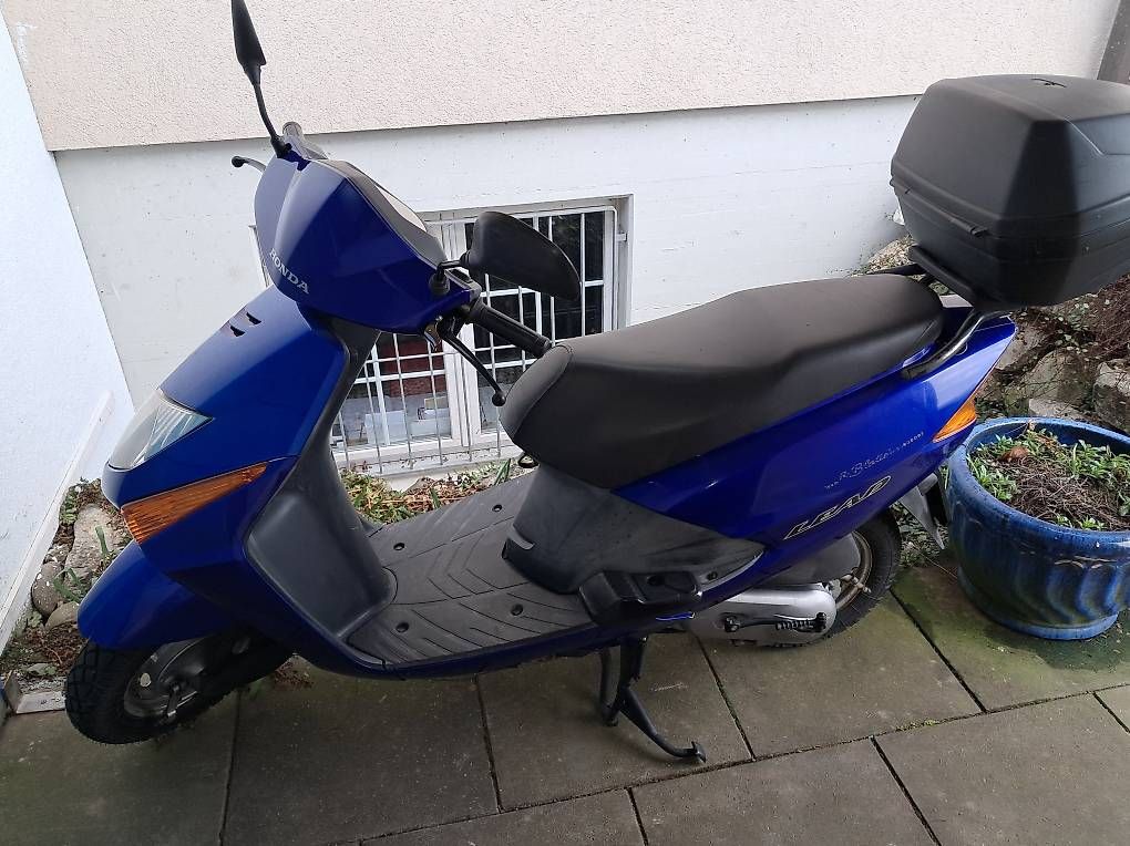 Scooter: GUTER UND ZUVERLÄSSIGER Roller  – Usato da Port venduto da Alfa614 1