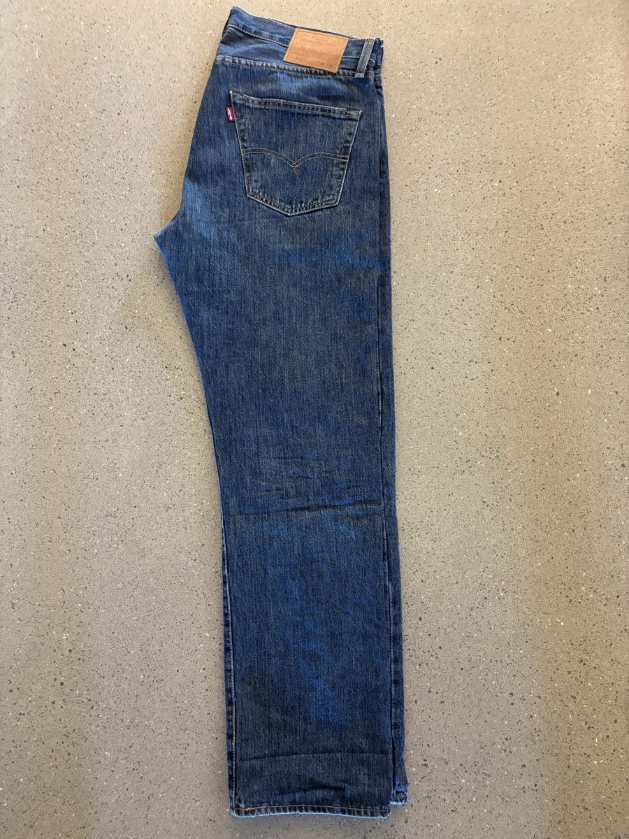 Levi's Jeans: Levi's Jeans Straight – Nuovo (secondo la descrizione) da Schlieren venduto da lau_jvz6 1