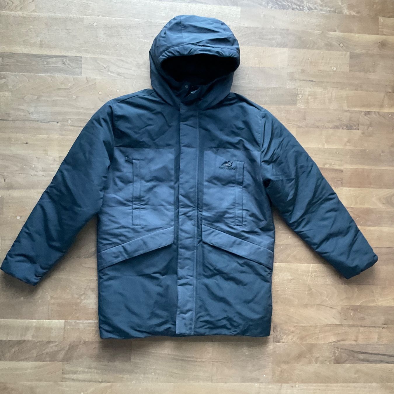 New Balance Jacken: Winterjacke, NEW BALANCE, schwarz, Gr. M – Gebraucht aus Wattwil von Marlan3