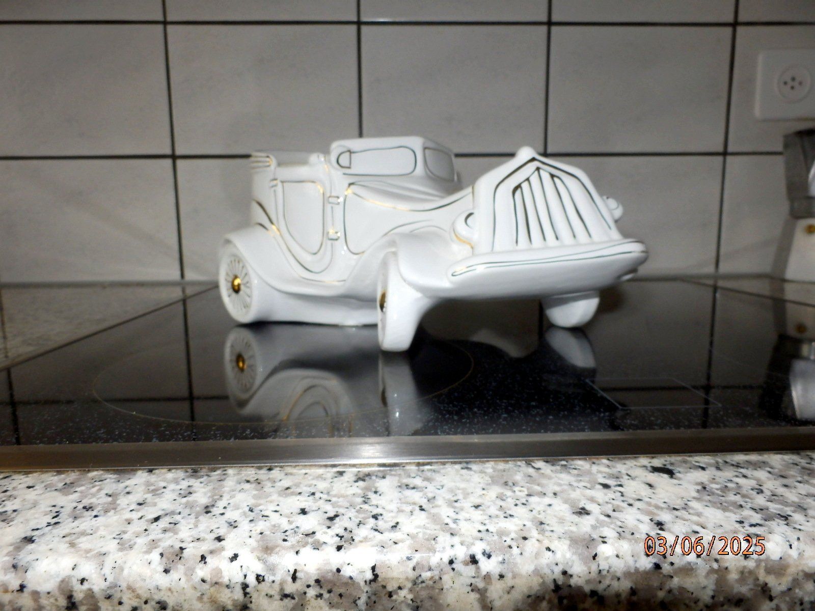 Vasi per fiori: Keramik-Oldtimer als Blumentopf, ungebraucht, 35L,17B,14cm H – Usato da Ueberstorf venduto da dinbau 7