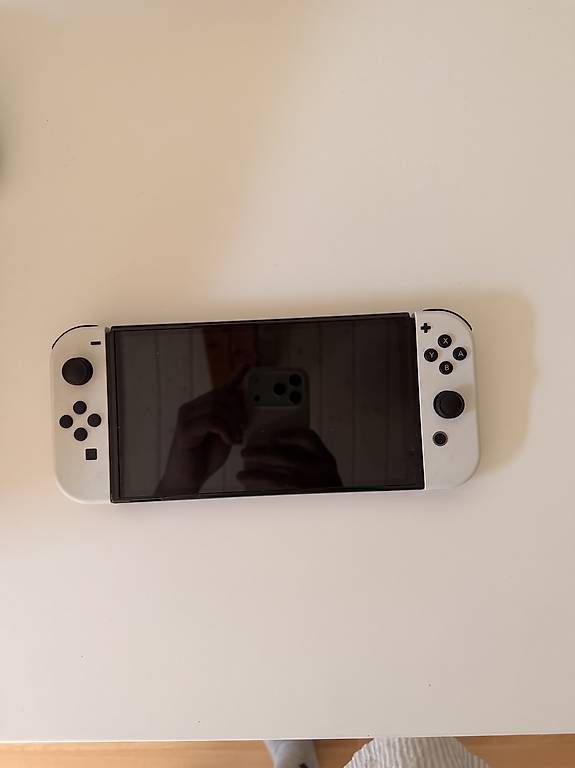 Nintendo Konsolen: Nintendo oled – Gebraucht aus Brienz BE von Thomson1 2