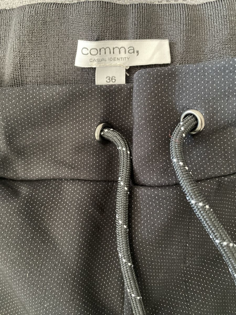 Comma Hosen: Comma Stoffhose – Neu (gemäss Beschreibung) aus St. Margrethen SG von lar_8z5g 1