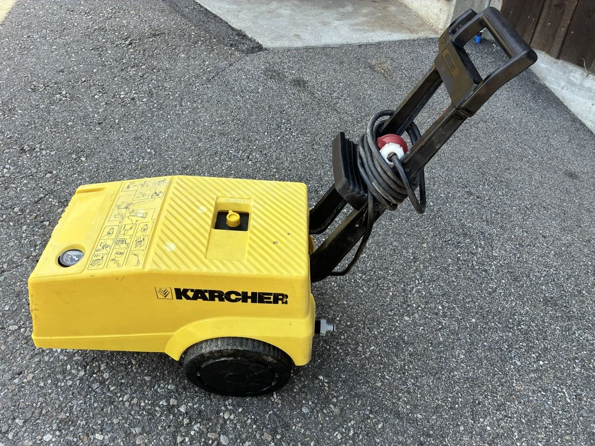 Kärcher Nettoyeurs à haute pression: Kärcher AF 100 L – D'occasion à Rüderswil par Avant530
