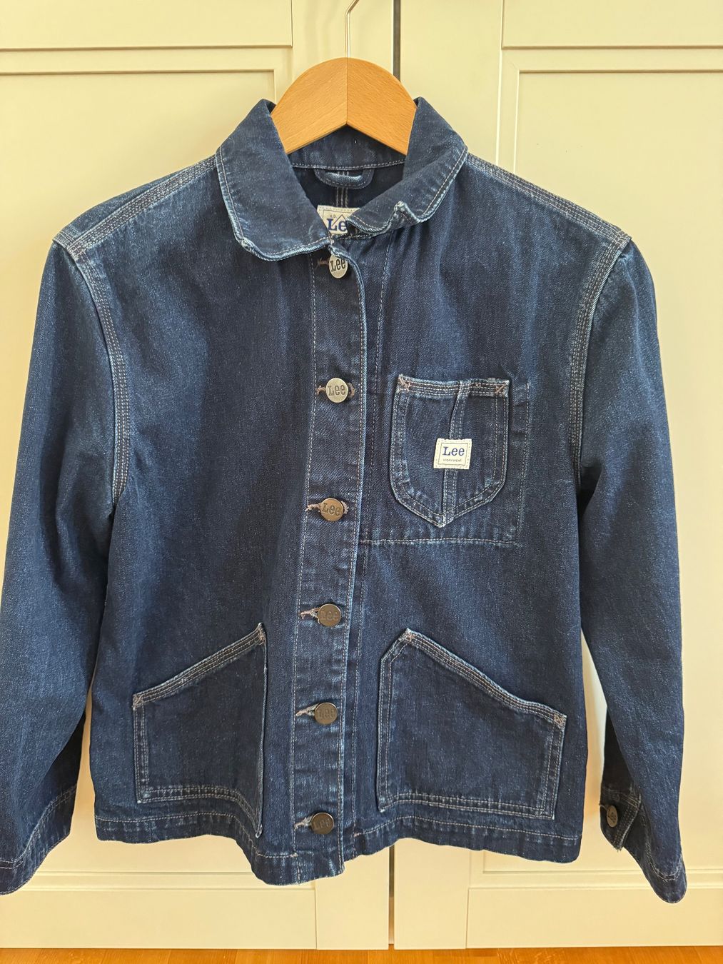 Lee Giacche: Jeansjacke Lee – Usato da Zürich venduto da sinaxnoemi