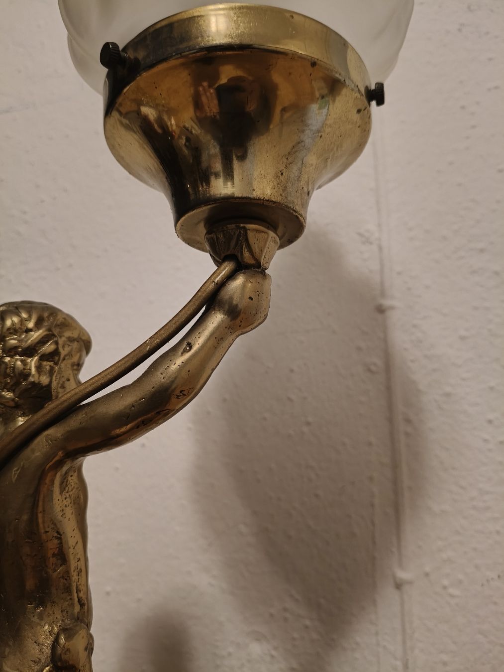 Lampade: Antike Tischlampe – Usato da Zwingen venduto da inf_2blh 7