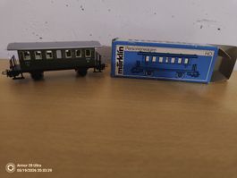 Märklin H0: Personenwagen und Güterwagen zu verkaufen!