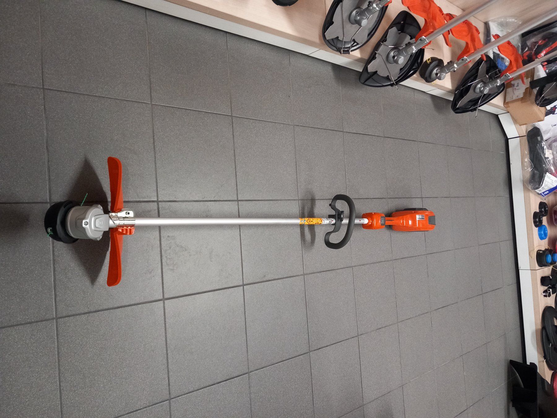 Husqvarna Tagliaerba: Trimmer Akku 520iLX Husqvarna – Nuovo e nell'imballaggio originale da Rüegsbach venduto da HusqvarnaShop3418